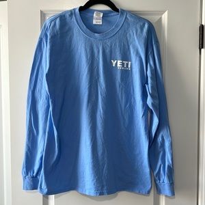 Mens T-Shirt YETI size large